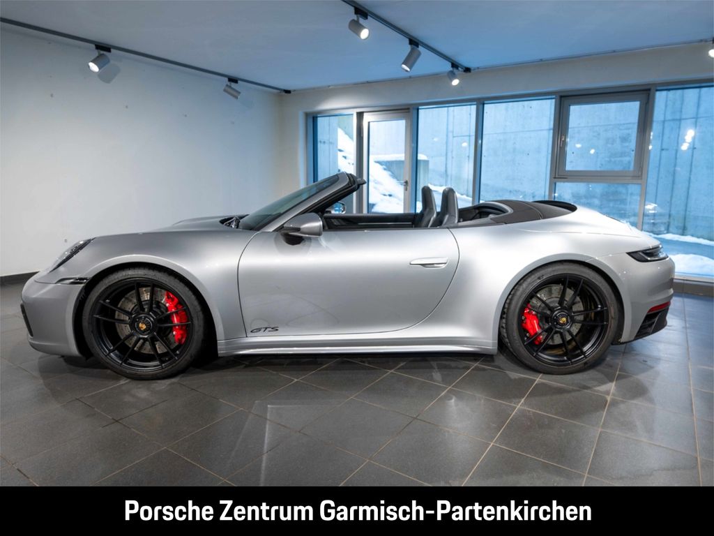Porsche 992 2024