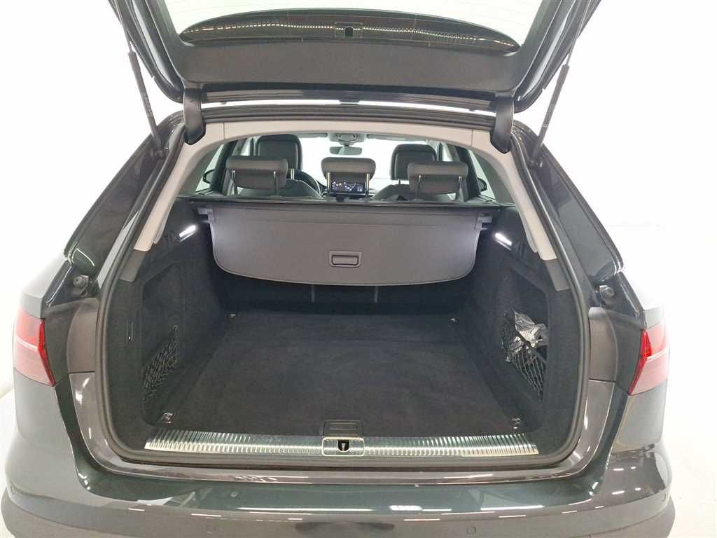 Audi A4 Allroad 2022