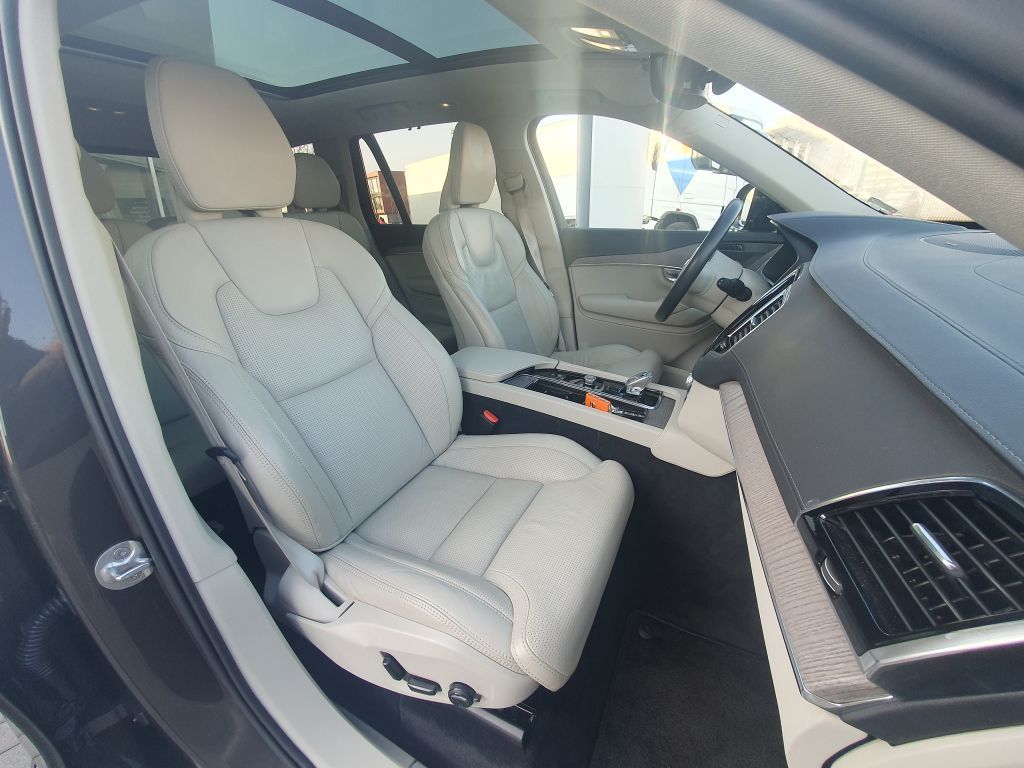 Volvo XC90 2022