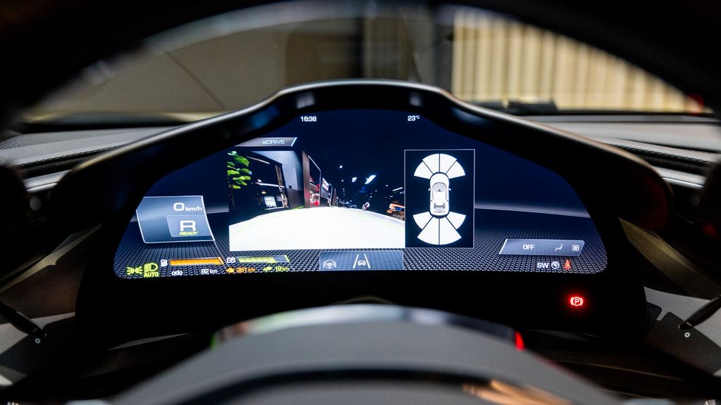 Ferrari 296 GTS 2025