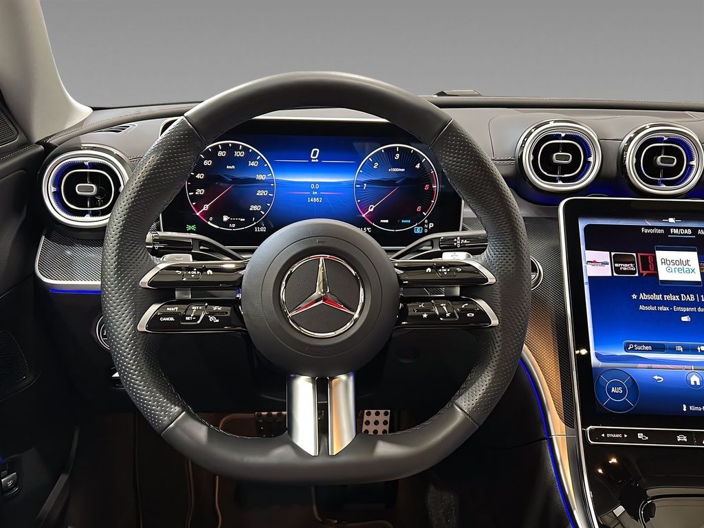 Mercedes-Benz C 200 2025