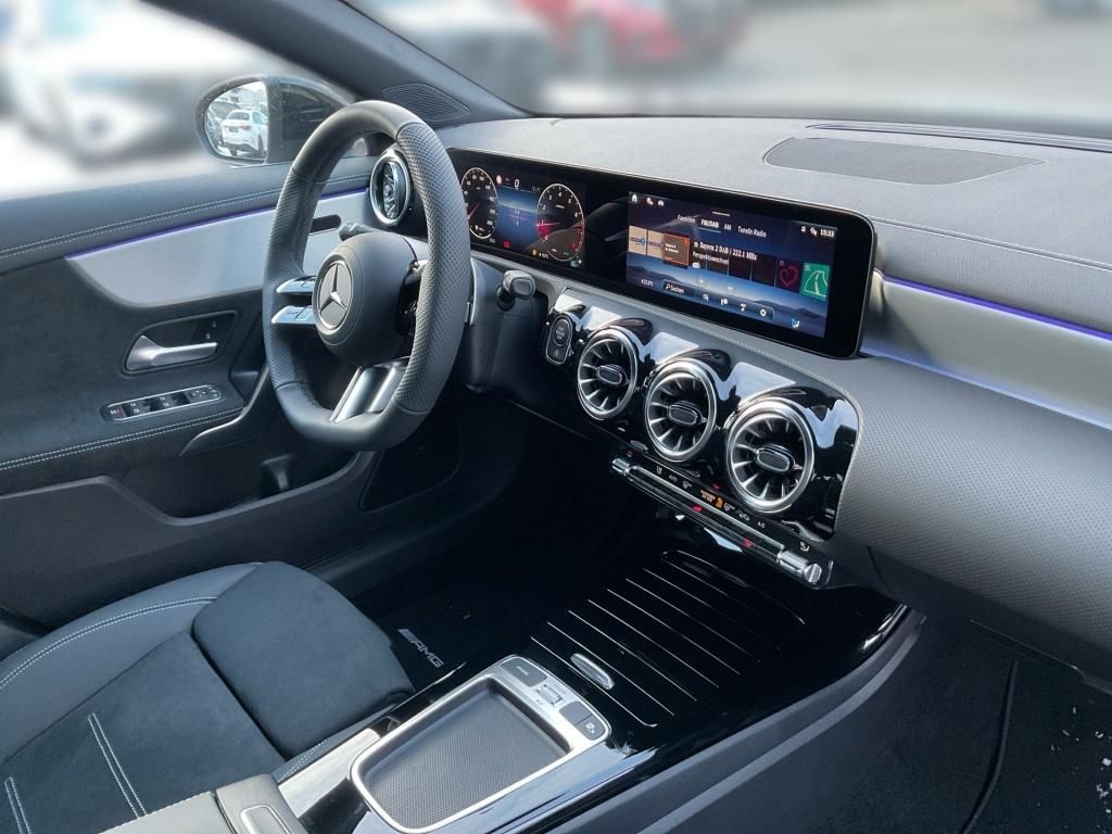 Mercedes-Benz CLA 200 2026