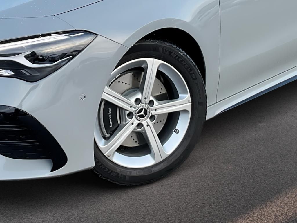 Mercedes-Benz CLA 200 2026