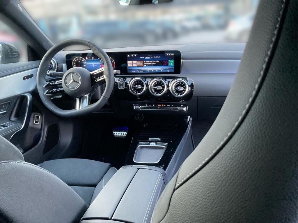 Mercedes-Benz CLA 200 2026