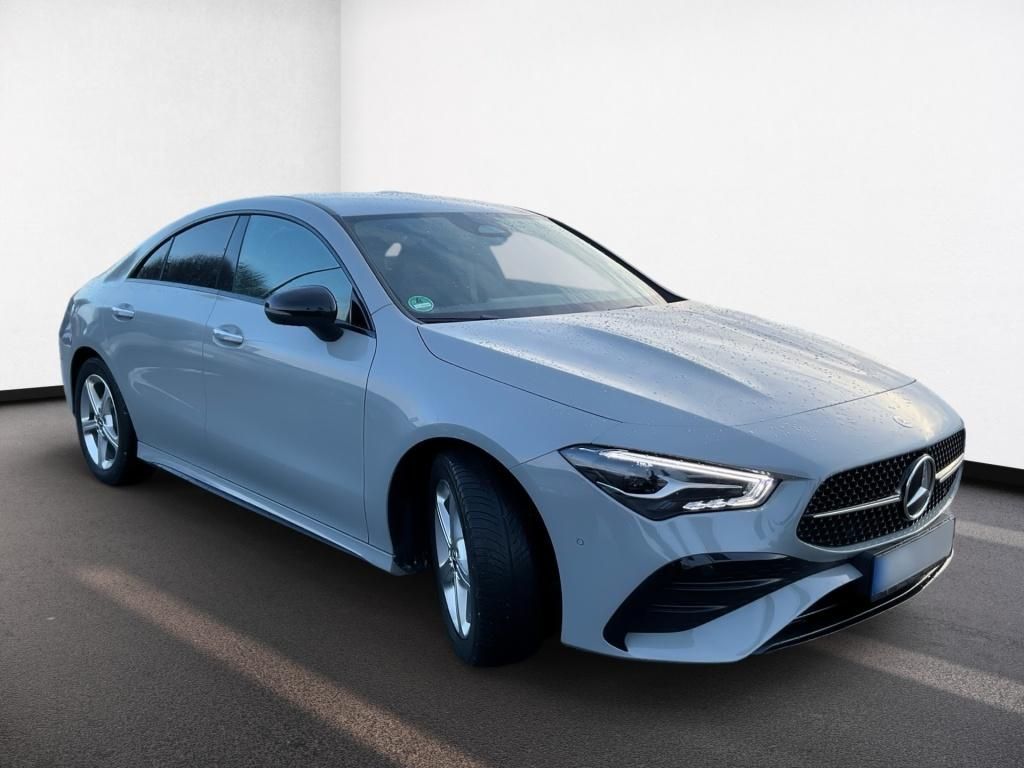 Mercedes-Benz CLA 200 2026