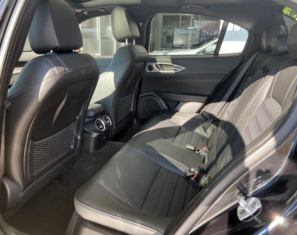 Alfa Romeo Giulia 2024