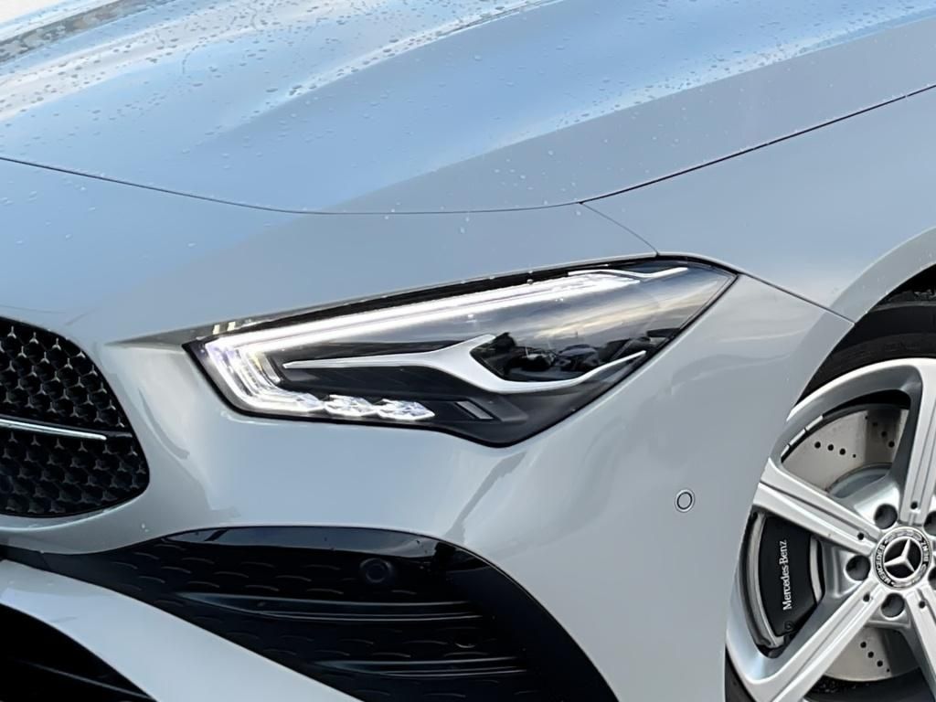 Mercedes-Benz CLA 200 2026