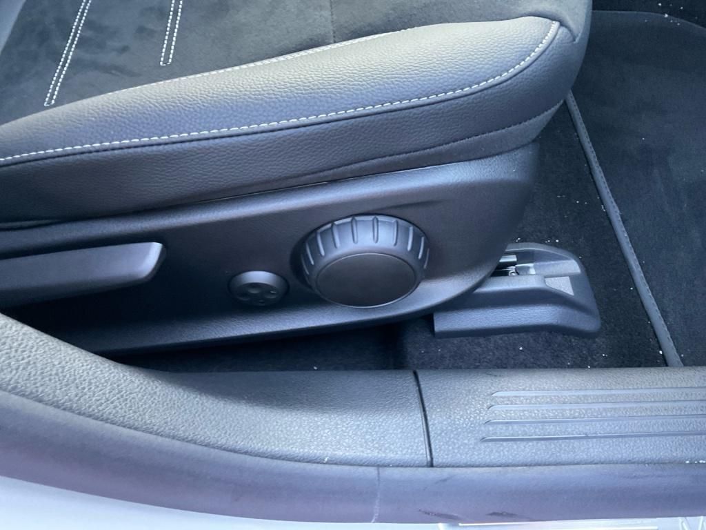 Mercedes-Benz CLA 200 2026