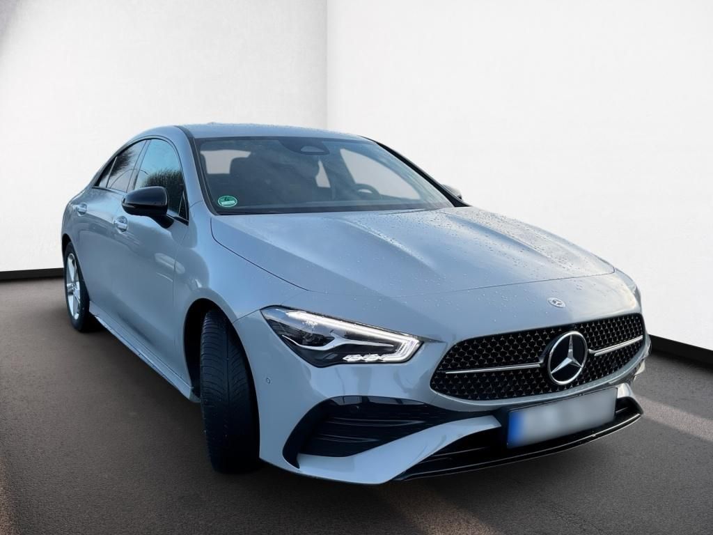 Mercedes-Benz CLA 200 2026