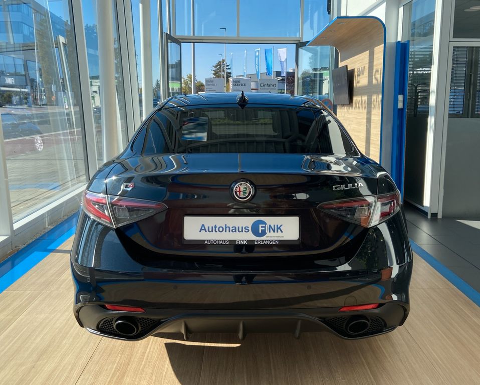 Alfa Romeo Giulia 2024