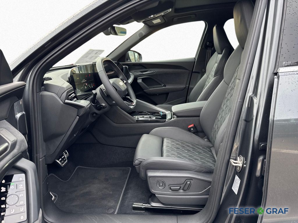 Audi SQ5 2025