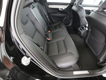 Volvo S90 2024