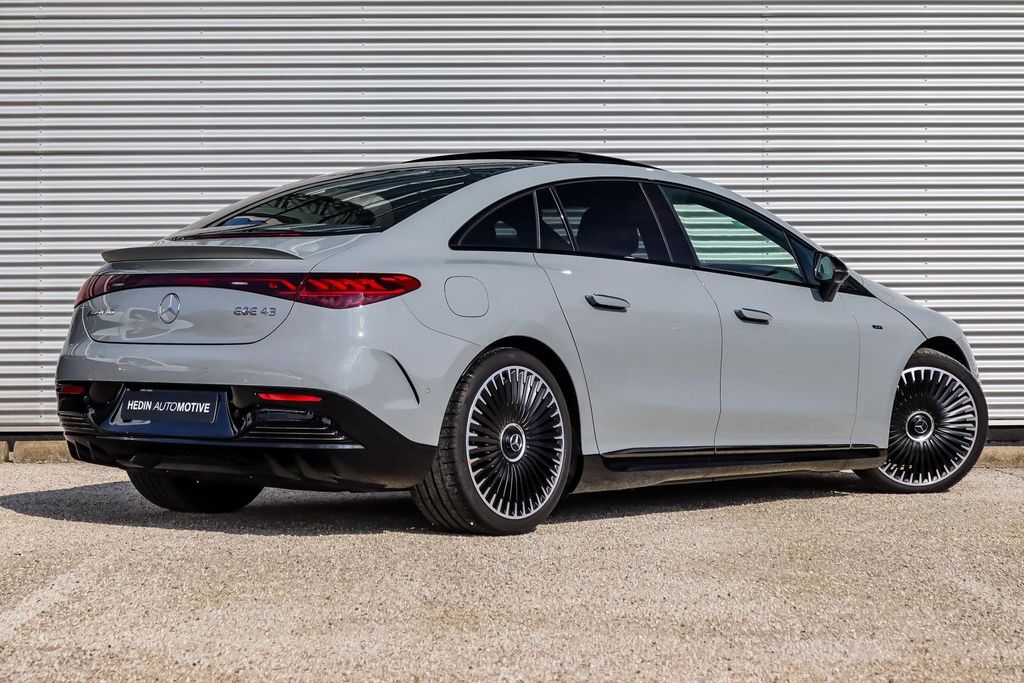Mercedes-Benz EQE 2025