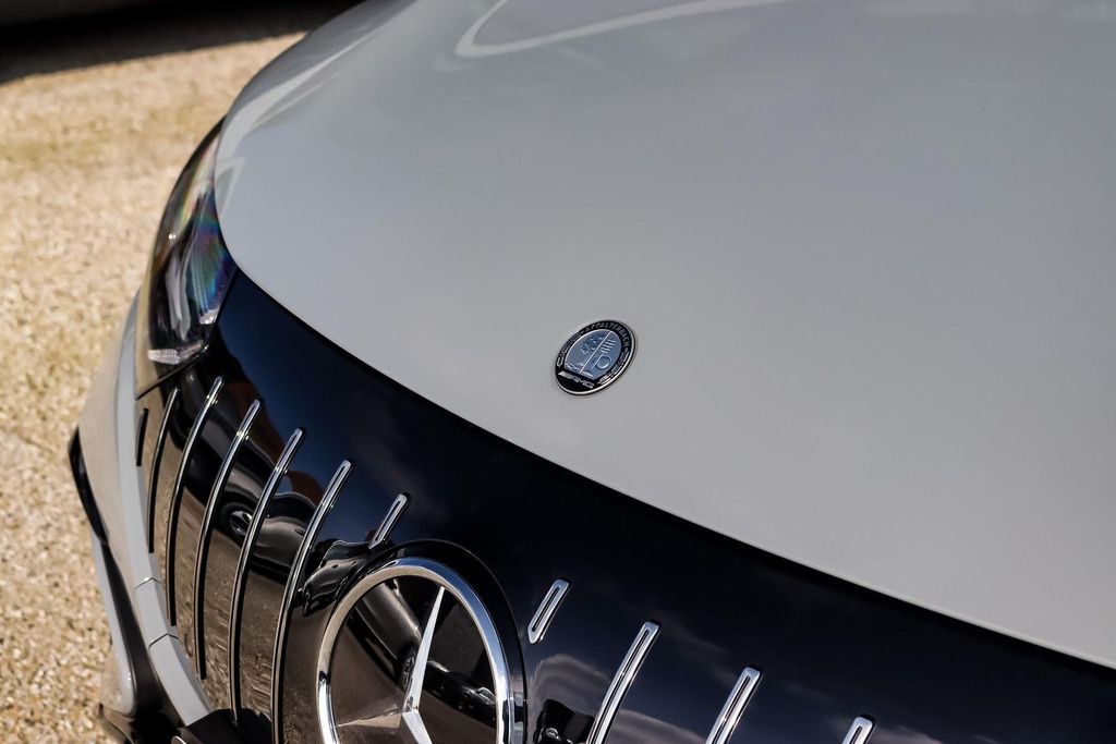 Mercedes-Benz EQE 2025