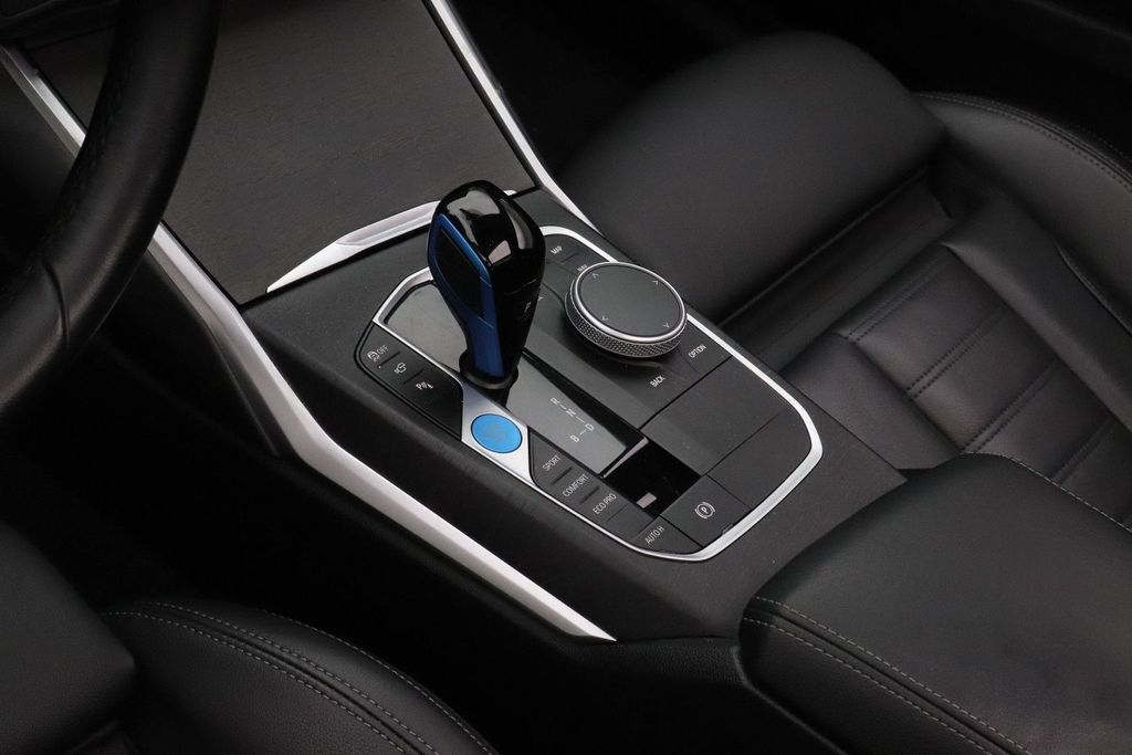 BMW i4 2022