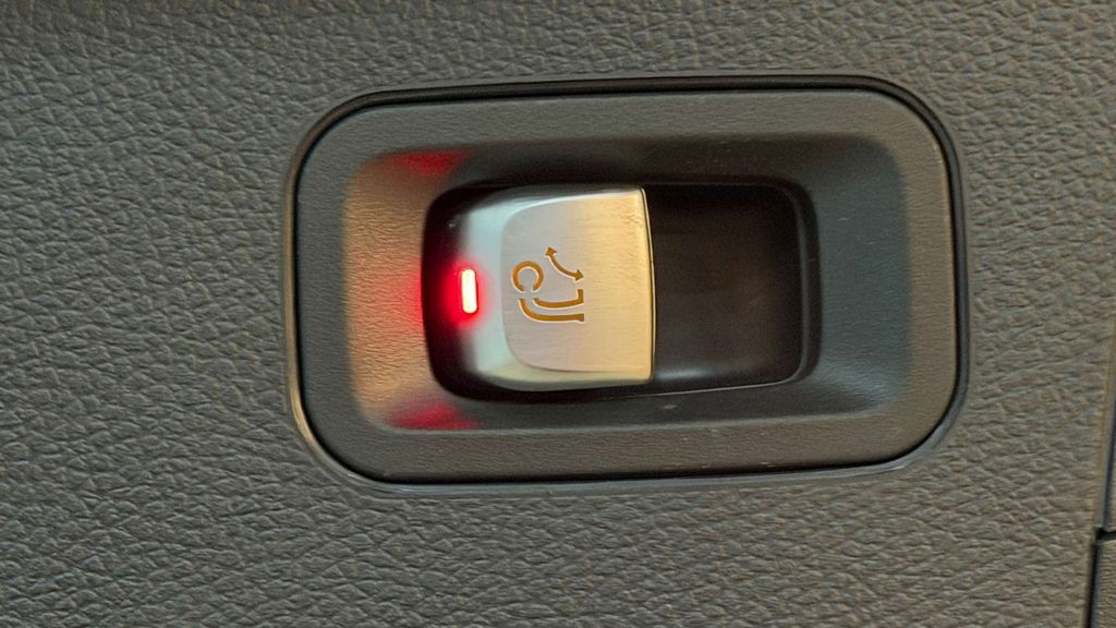 Mercedes-Benz GLC 300 2022