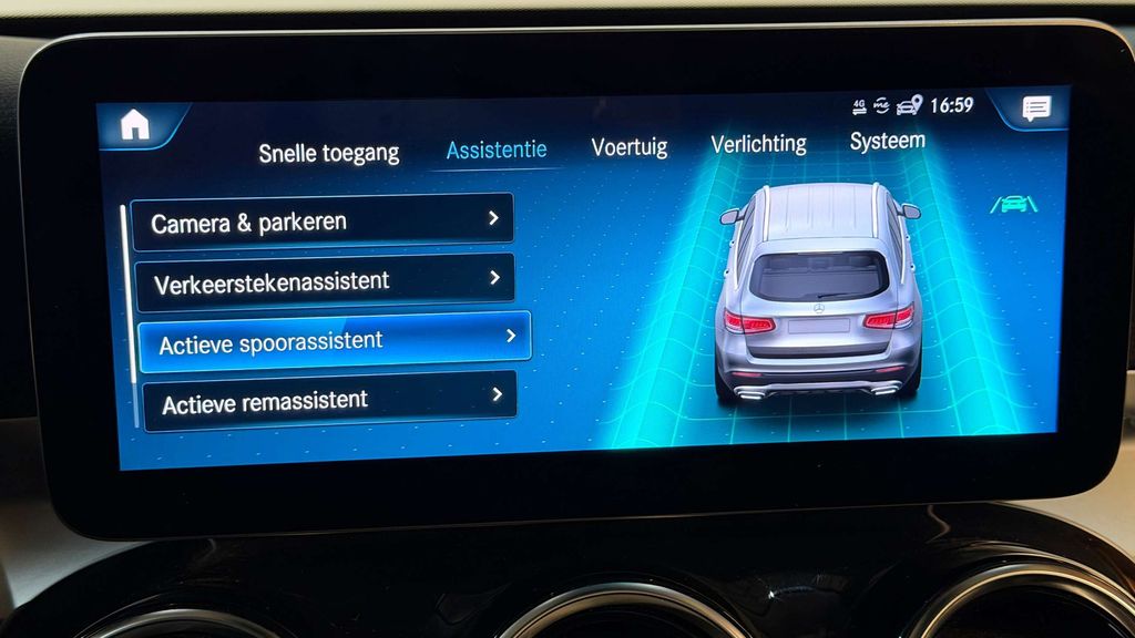 Mercedes-Benz GLC 300 2022