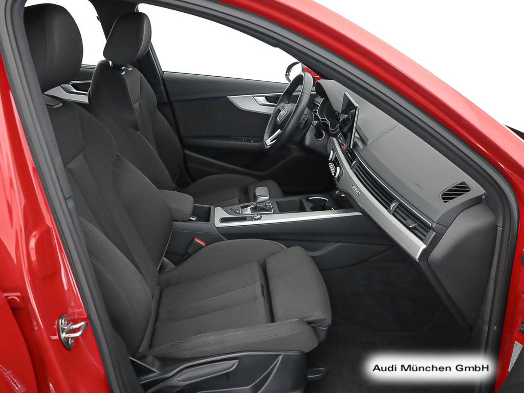 Audi A4 2024