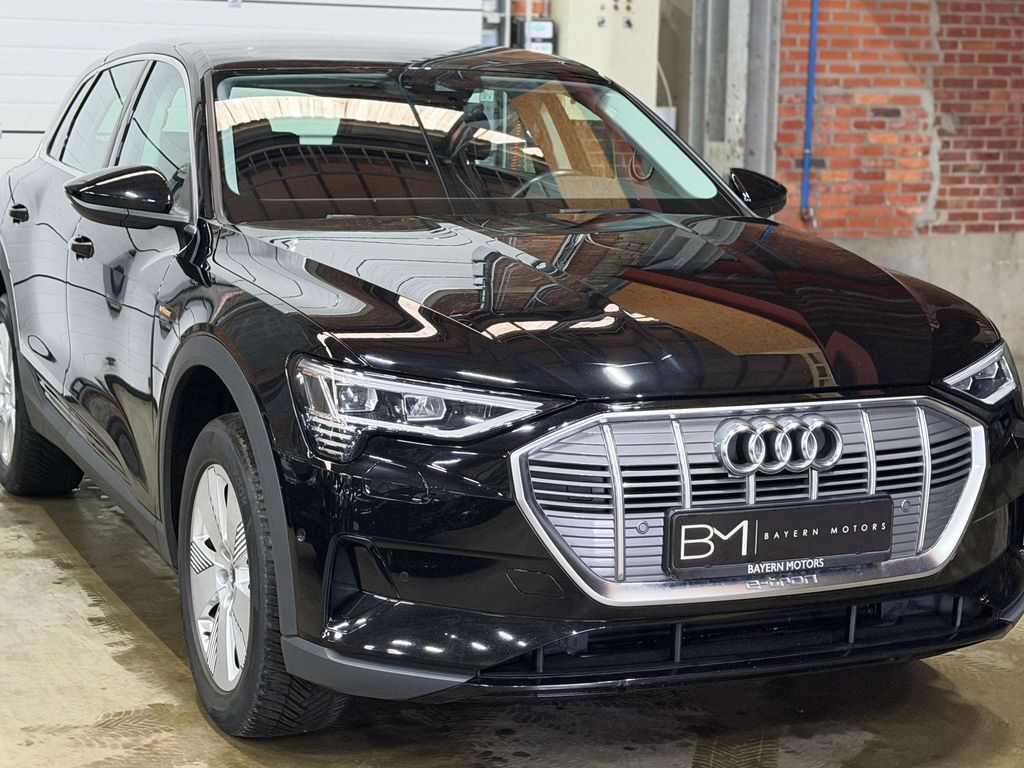 Audi e-tron 2022