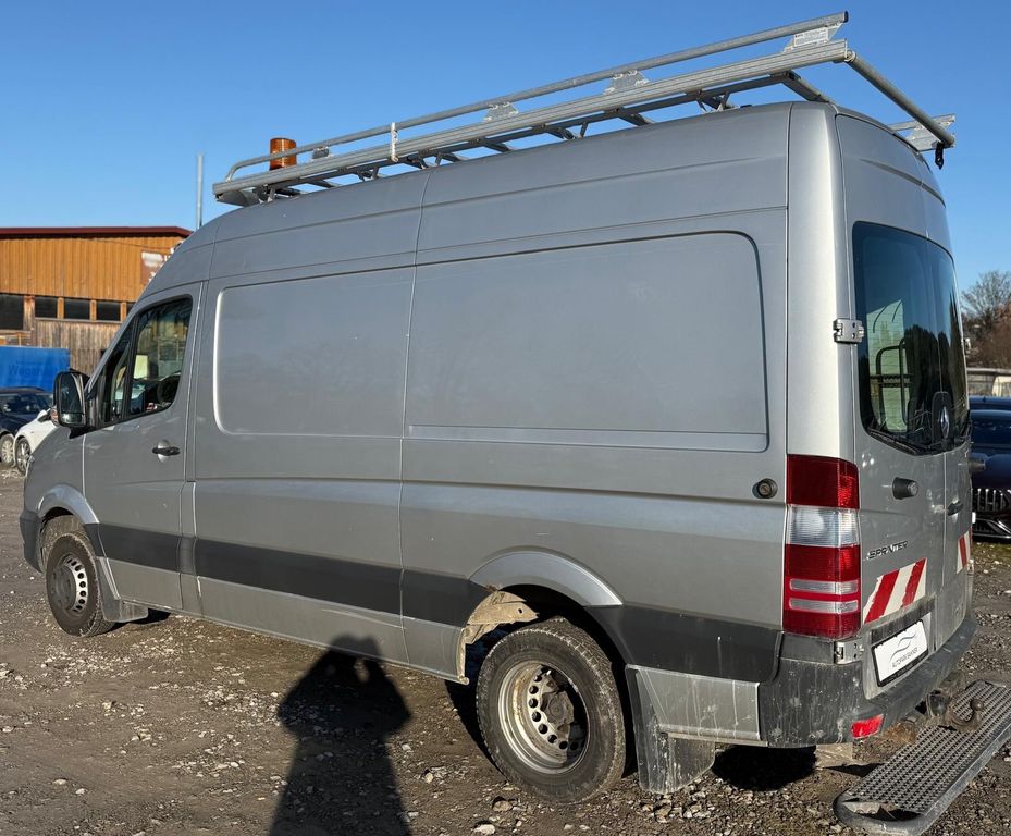 Mercedes-Benz Sprinter 2013