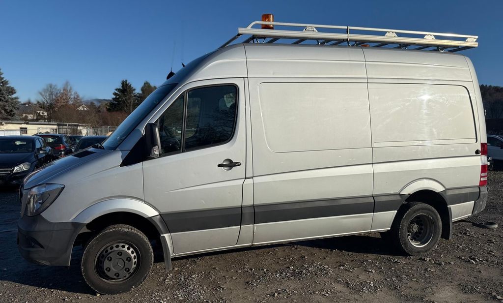 Mercedes-Benz Sprinter 2013