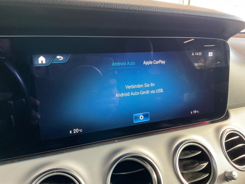 Mercedes-Benz E 220 2022