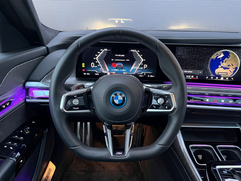 BMW i7 2023