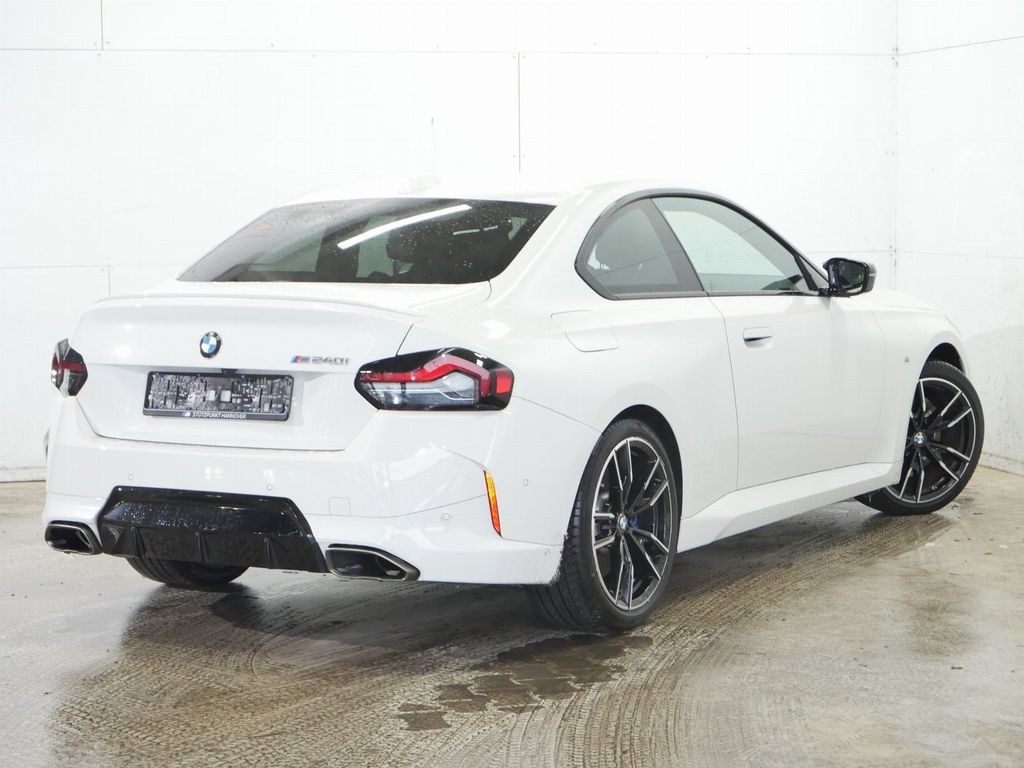 BMW M240i 2024