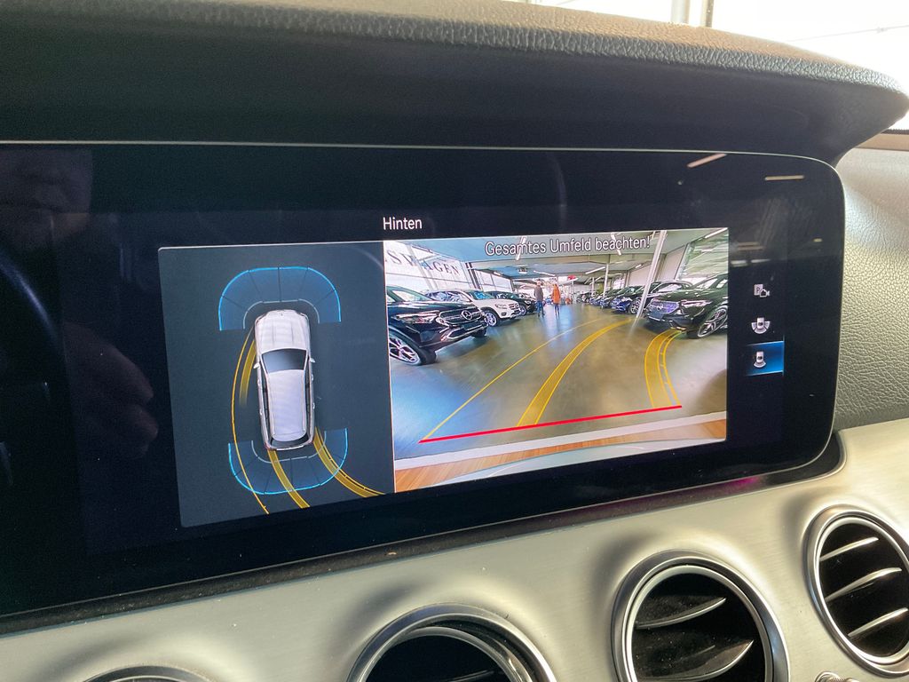 Mercedes-Benz E 220 2022