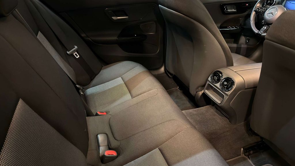 Mercedes-Benz C 200 2023