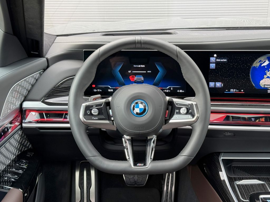 BMW i7 2023