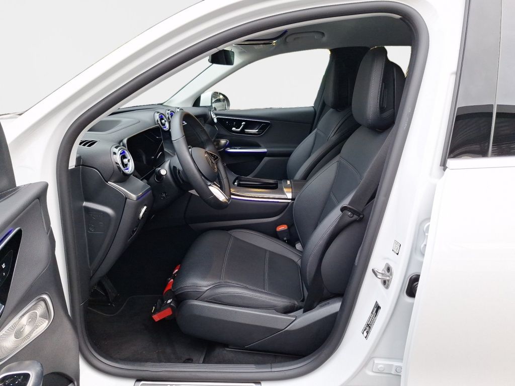 Mercedes-Benz GLC 300 2025