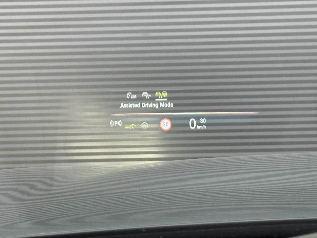 BMW i7 2023
