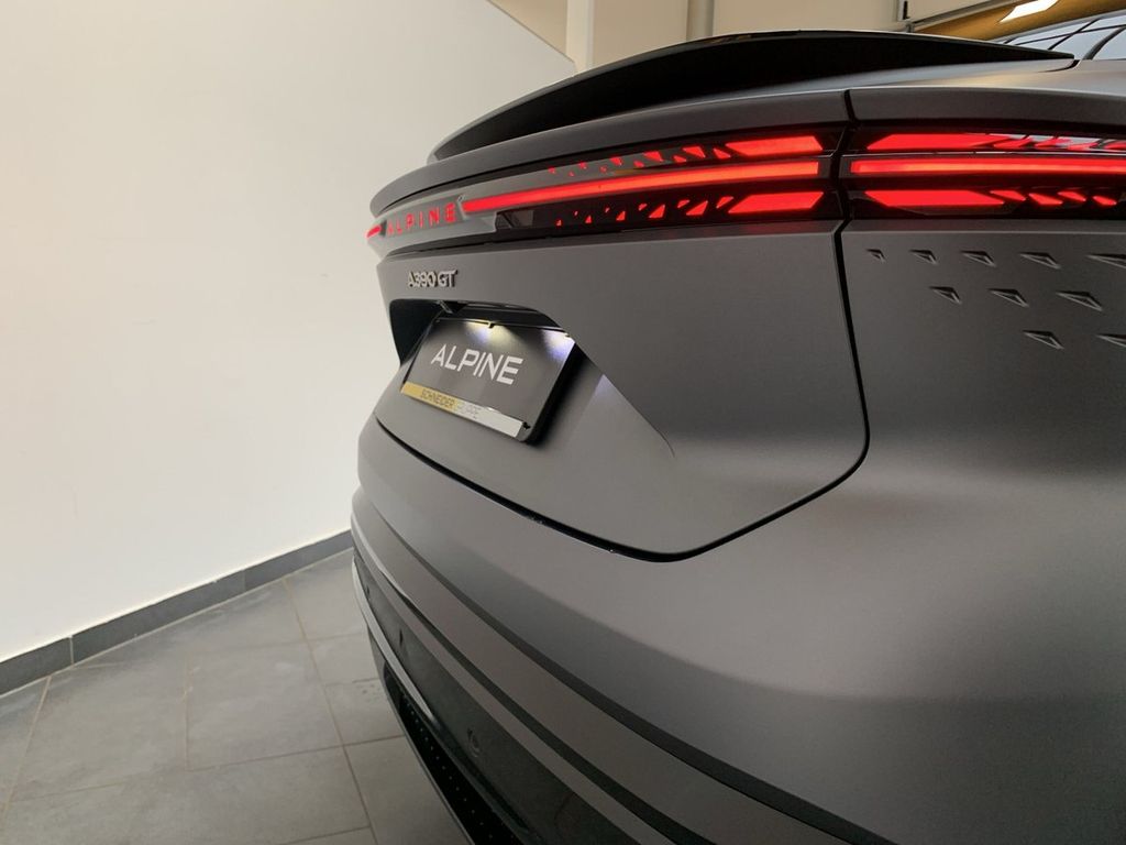 Alpine A390