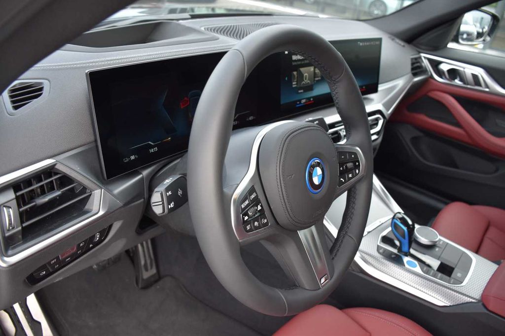 BMW i4 2024