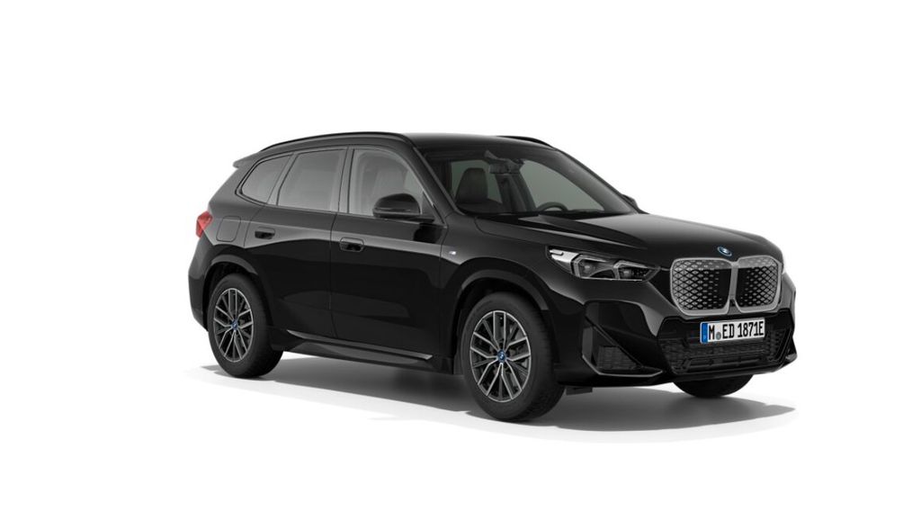 BMW iX1 2024