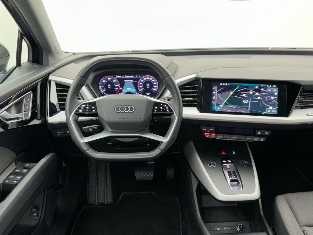 Audi Q4 e-tron 2021