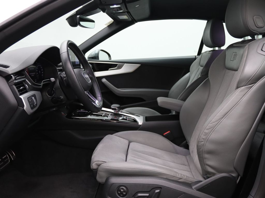 Audi S5 2022