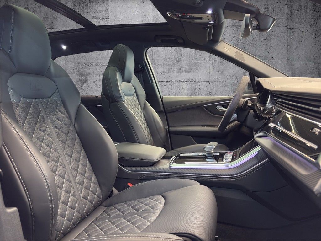 Audi SQ7 2025