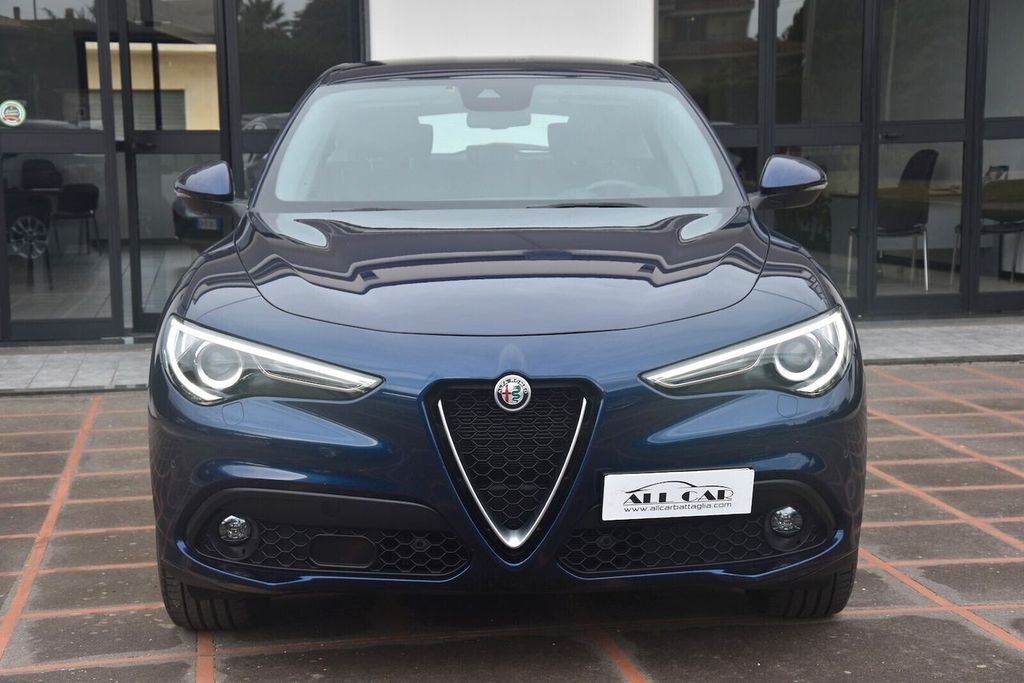 Alfa Romeo Stelvio 2021