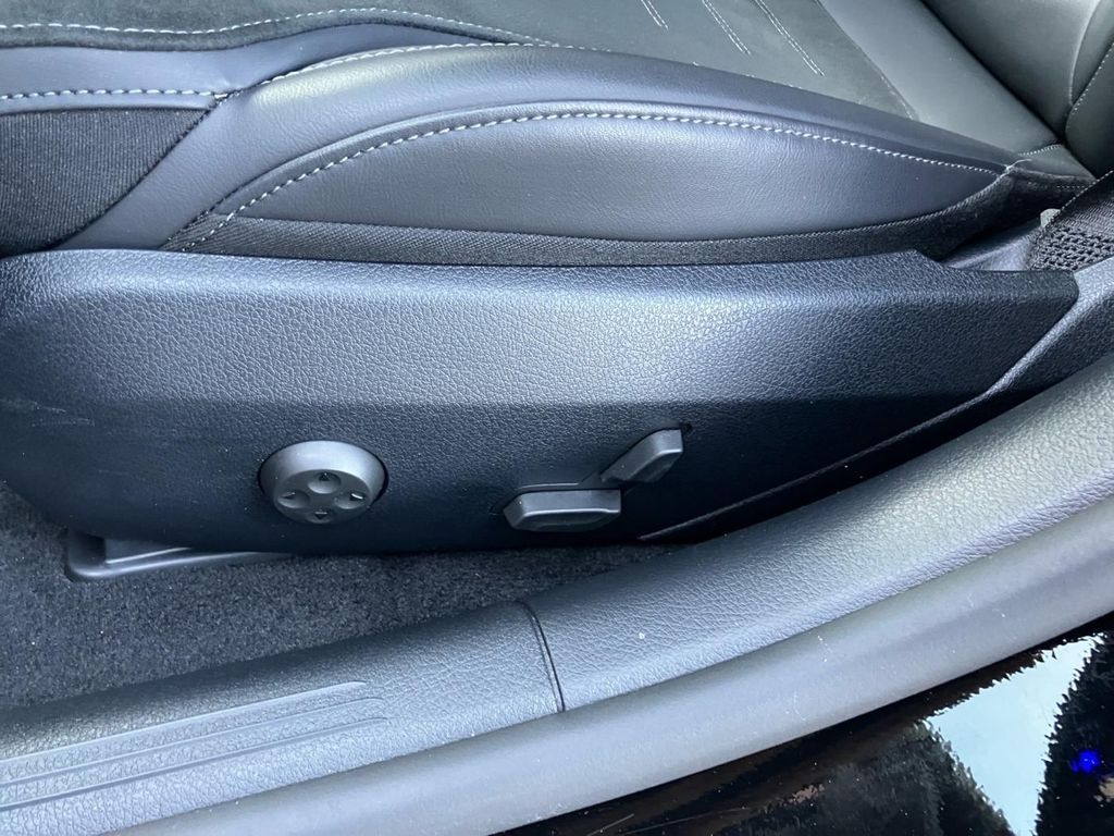 Mercedes-Benz C 220 2025