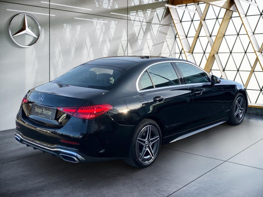 Mercedes-Benz C 220 2025