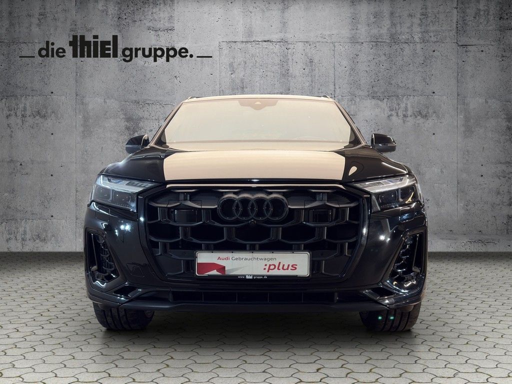 Audi SQ7 2025