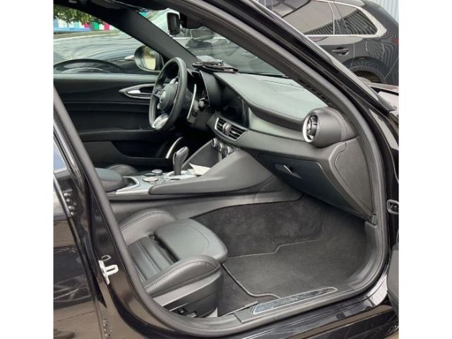 Alfa Romeo Giulia 2022