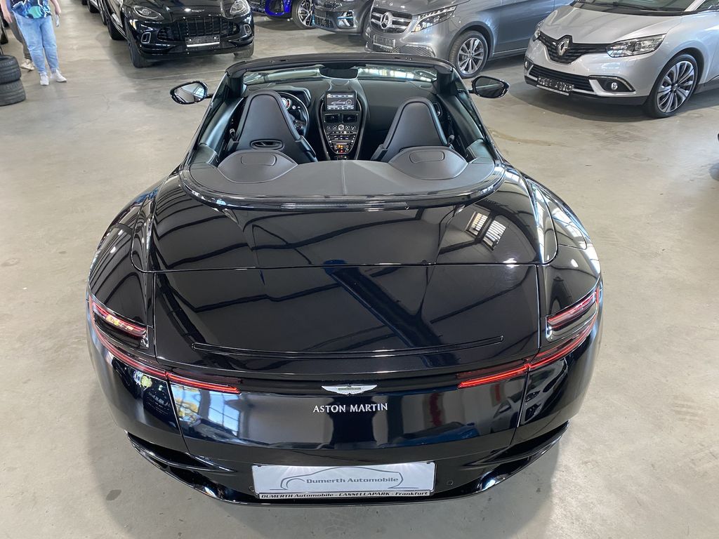 Aston Martin DB11 2019