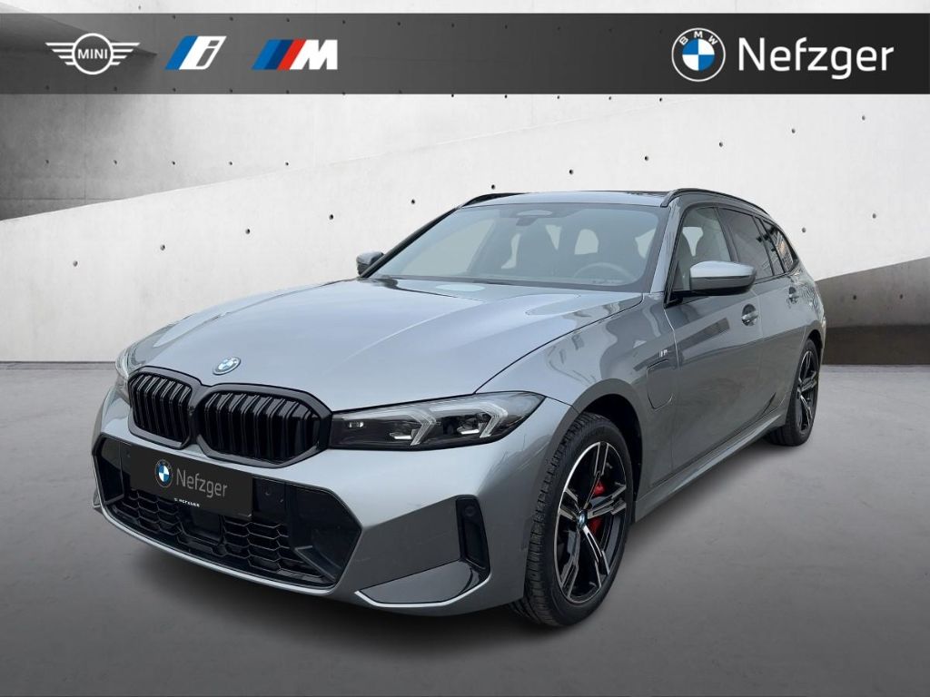 BMW 330 2024