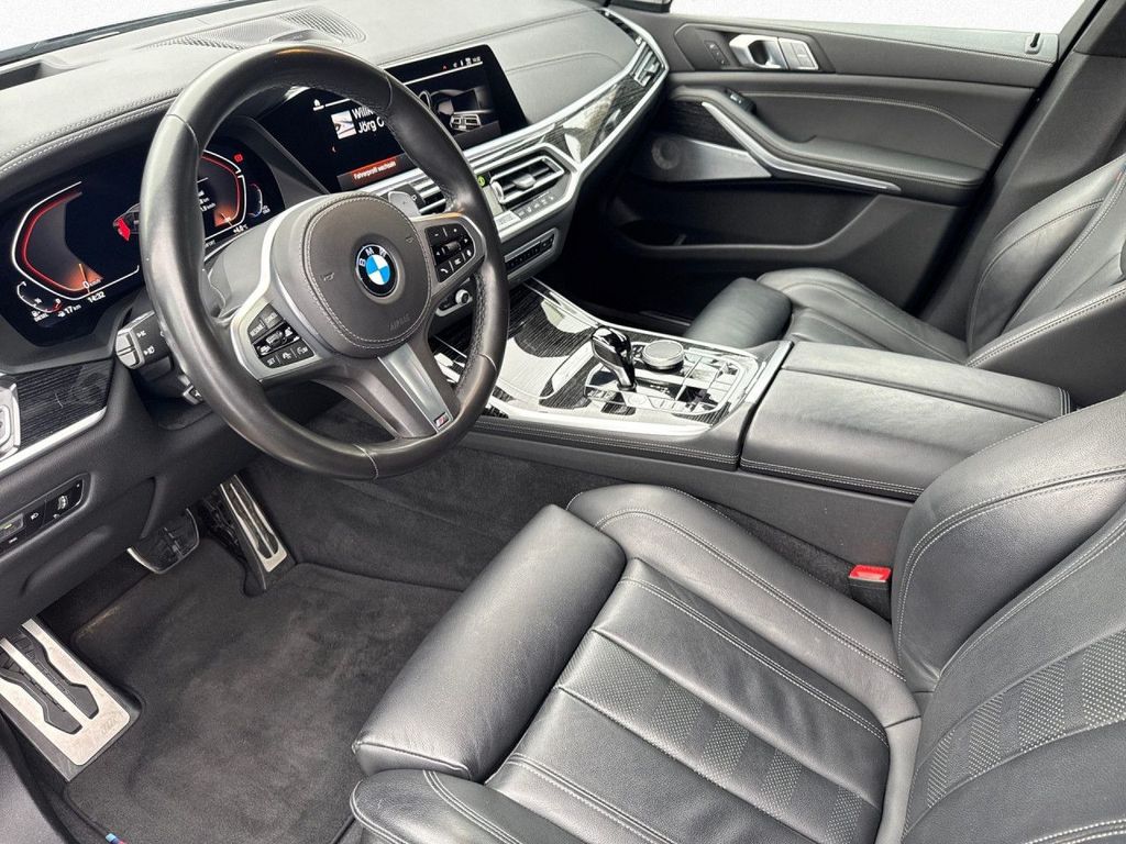 BMW X7 2022
