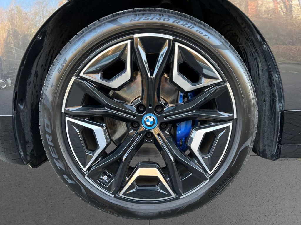 BMW iX 2023