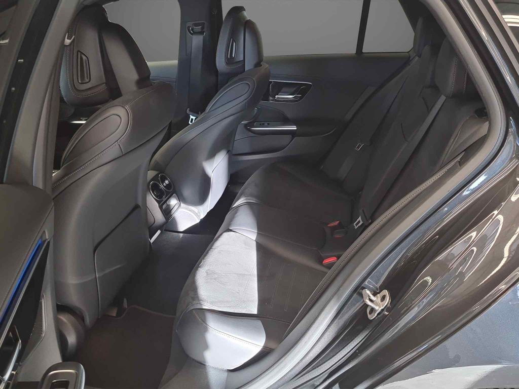 Mercedes-Benz C 300 2024