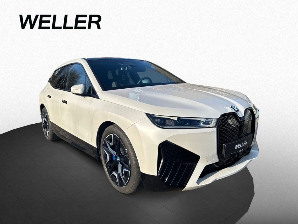 BMW iX 2023